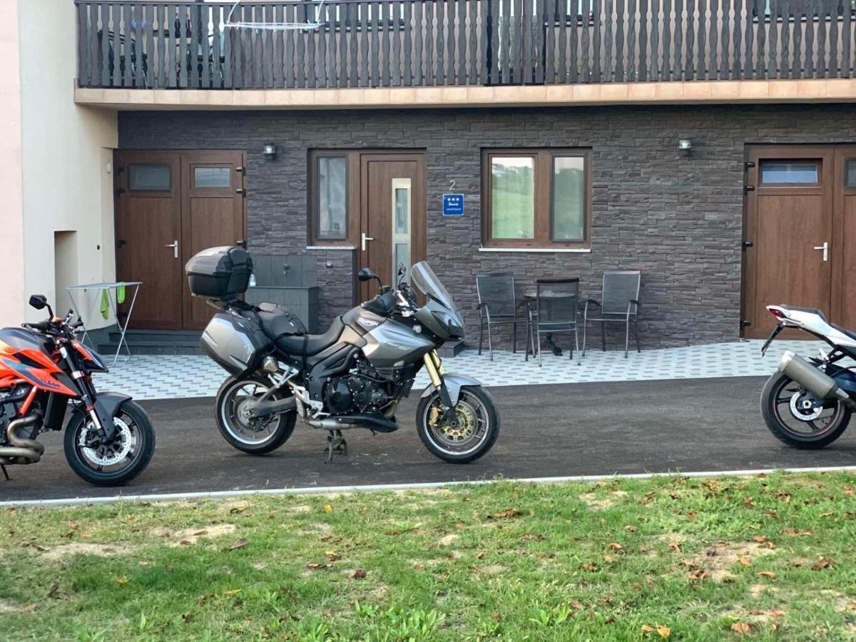 Apartment Karlovac Eksteriør billede