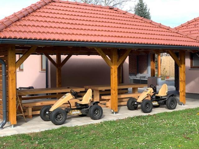 Apartment Karlovac Eksteriør billede